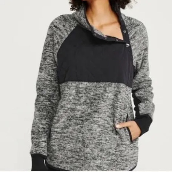 Abercrombie & Fitch Fleece Pullover - Picture 4 of 4